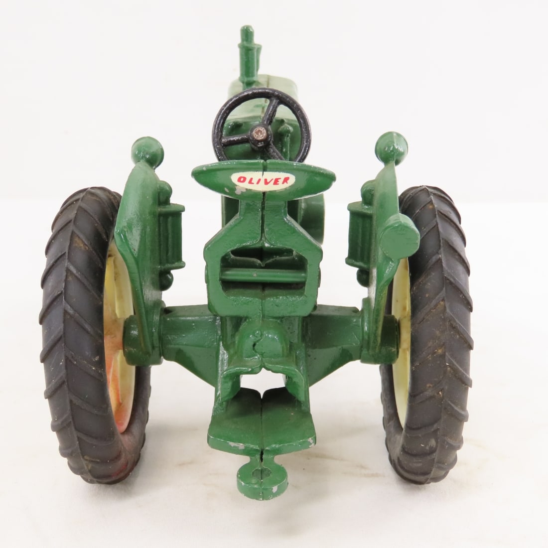Oliver 880 Row Crop NF Tractor 1/16 Diecast - 4