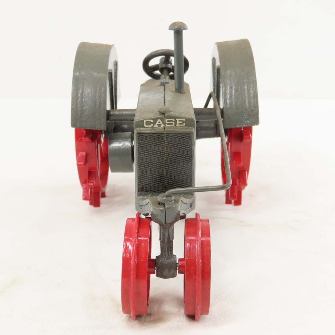 Scale Models JLE #8 ERTL CASE 1930 CC Tractor - 8