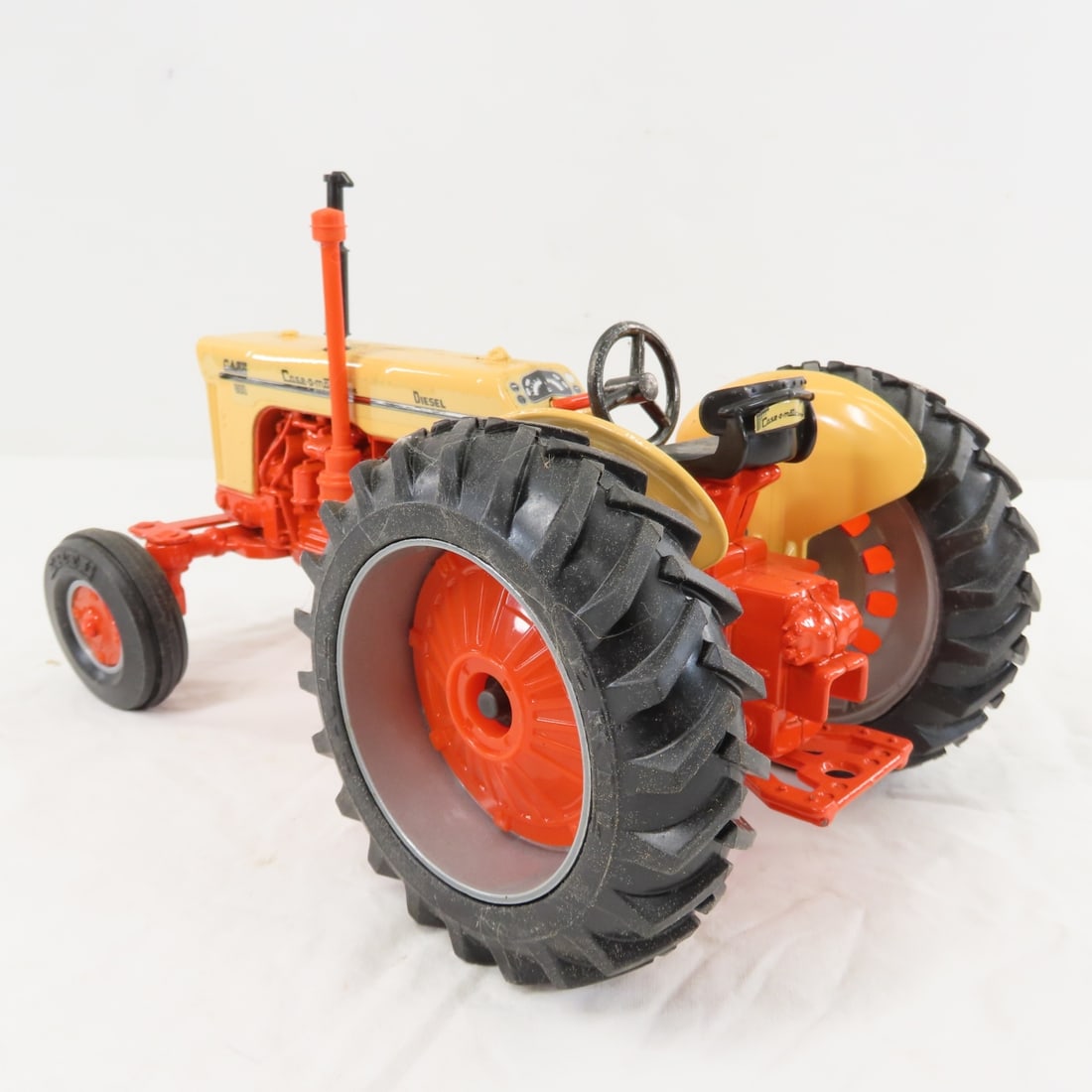 ERTL Case-O-Matic 800 WF Tractor 1990 Toy Farmer - 3