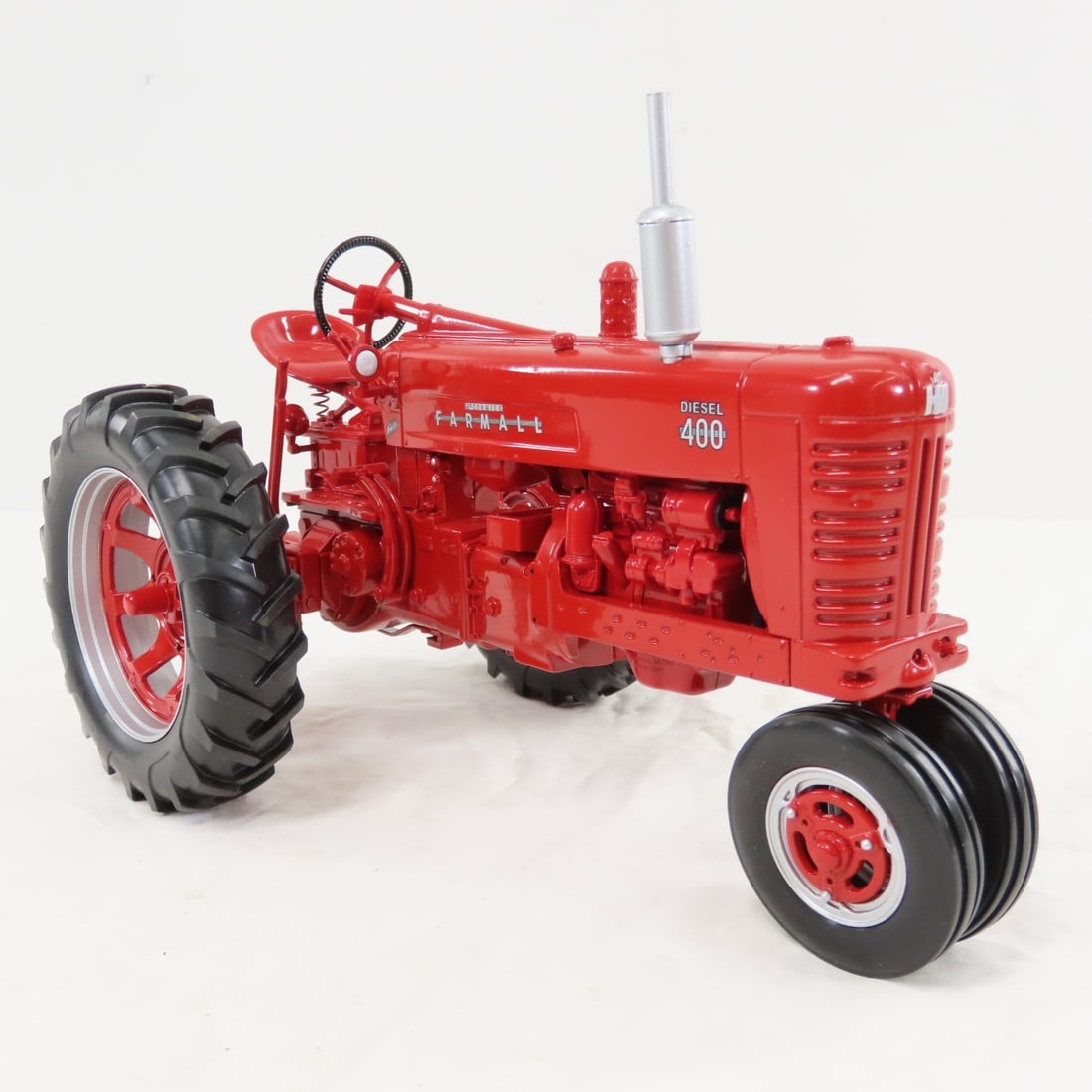 SpecCast IH McCormick Farmall 400 Diesel Tractor - 7
