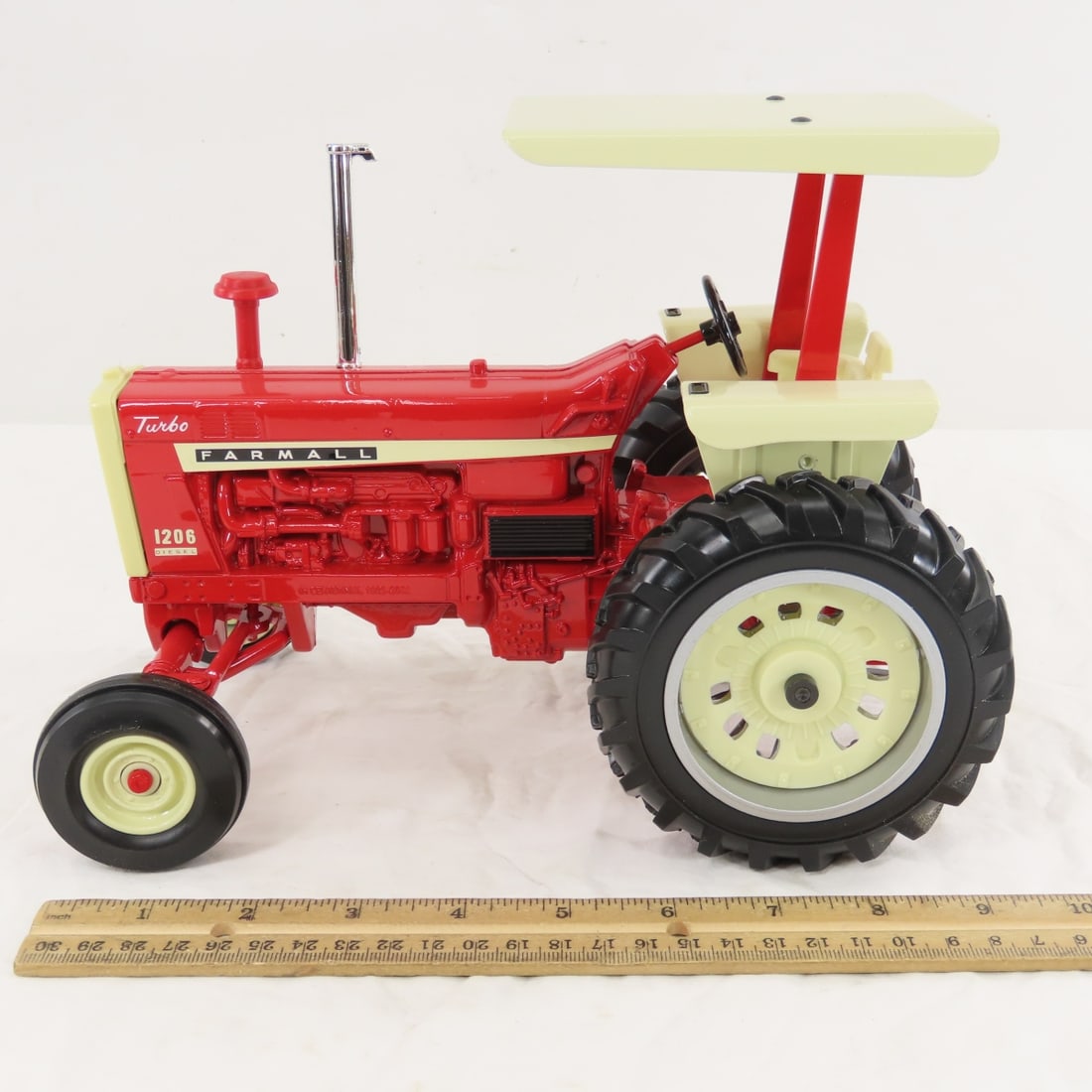 ERTL Farmall 1206 Tractor/Canopy Centennial 2002 - 2