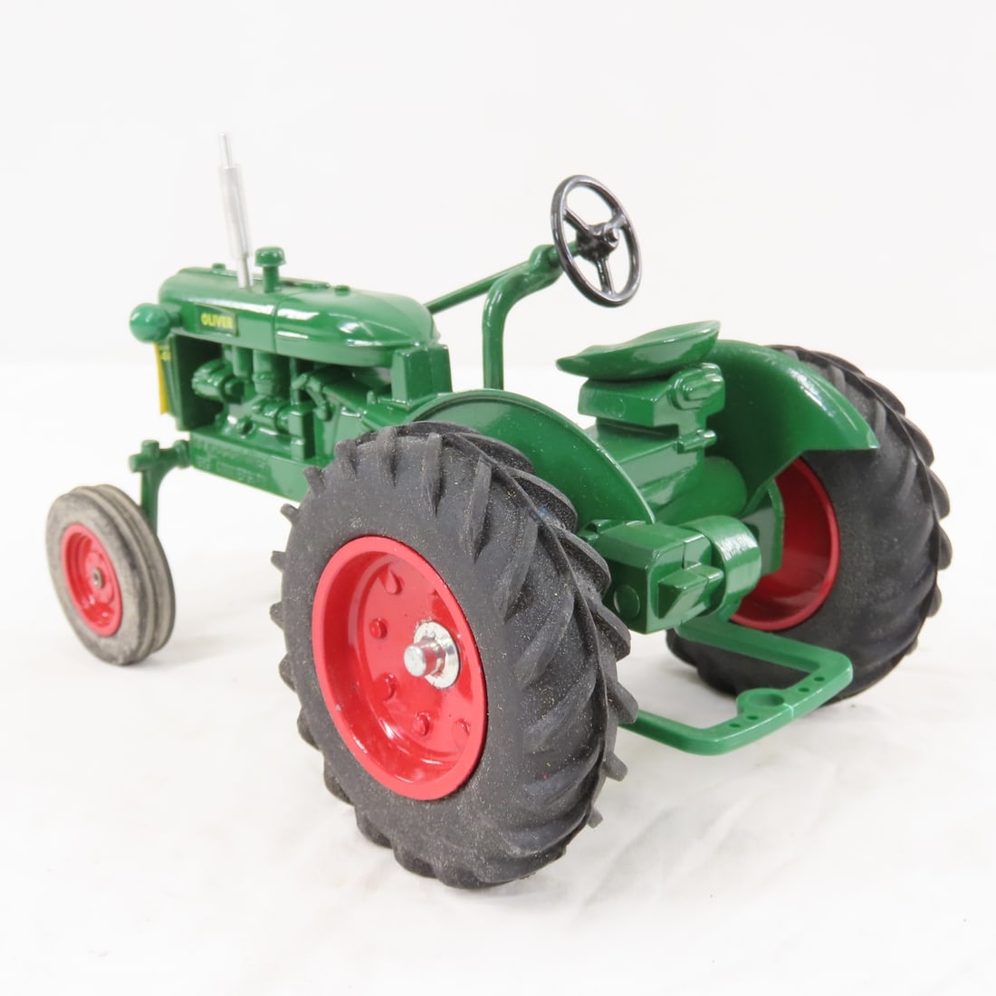 SpecCast Oliver Super 44 Tractor 1989 Toy Tractor - 3