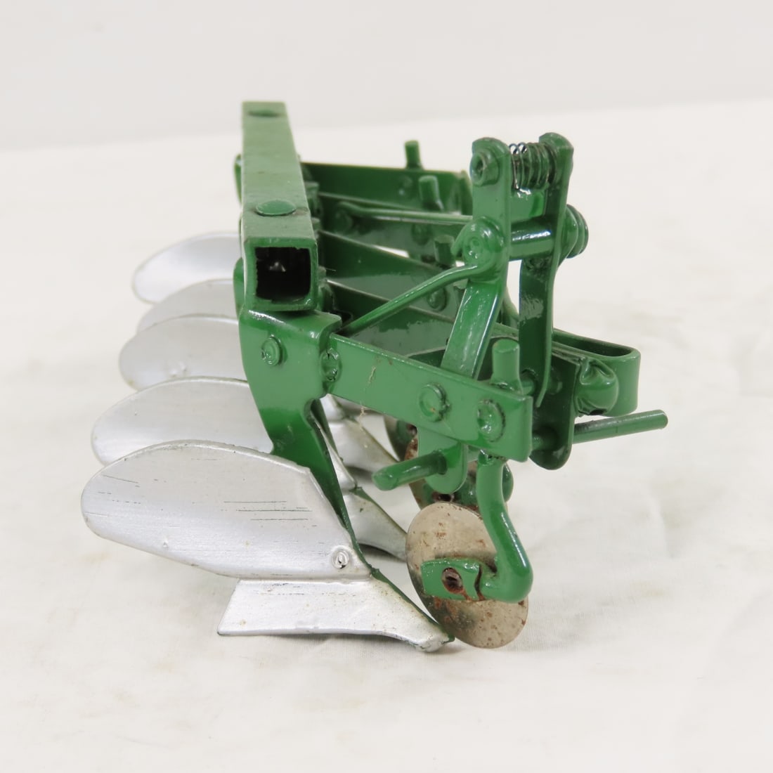 Argentina John Deere 875 5-Bottom Plow - 5