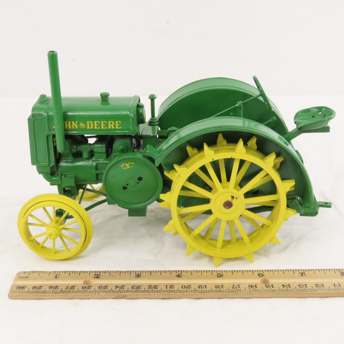 Lyle Dingman 1985 John Deere Model D Tractor - 2