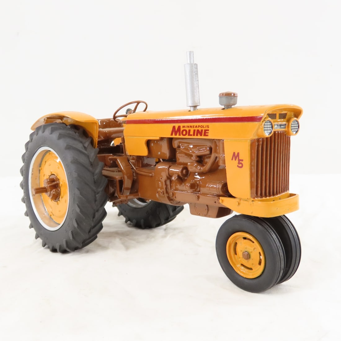 Mohr Originals M-M M5 NF Tractor with Box - 7