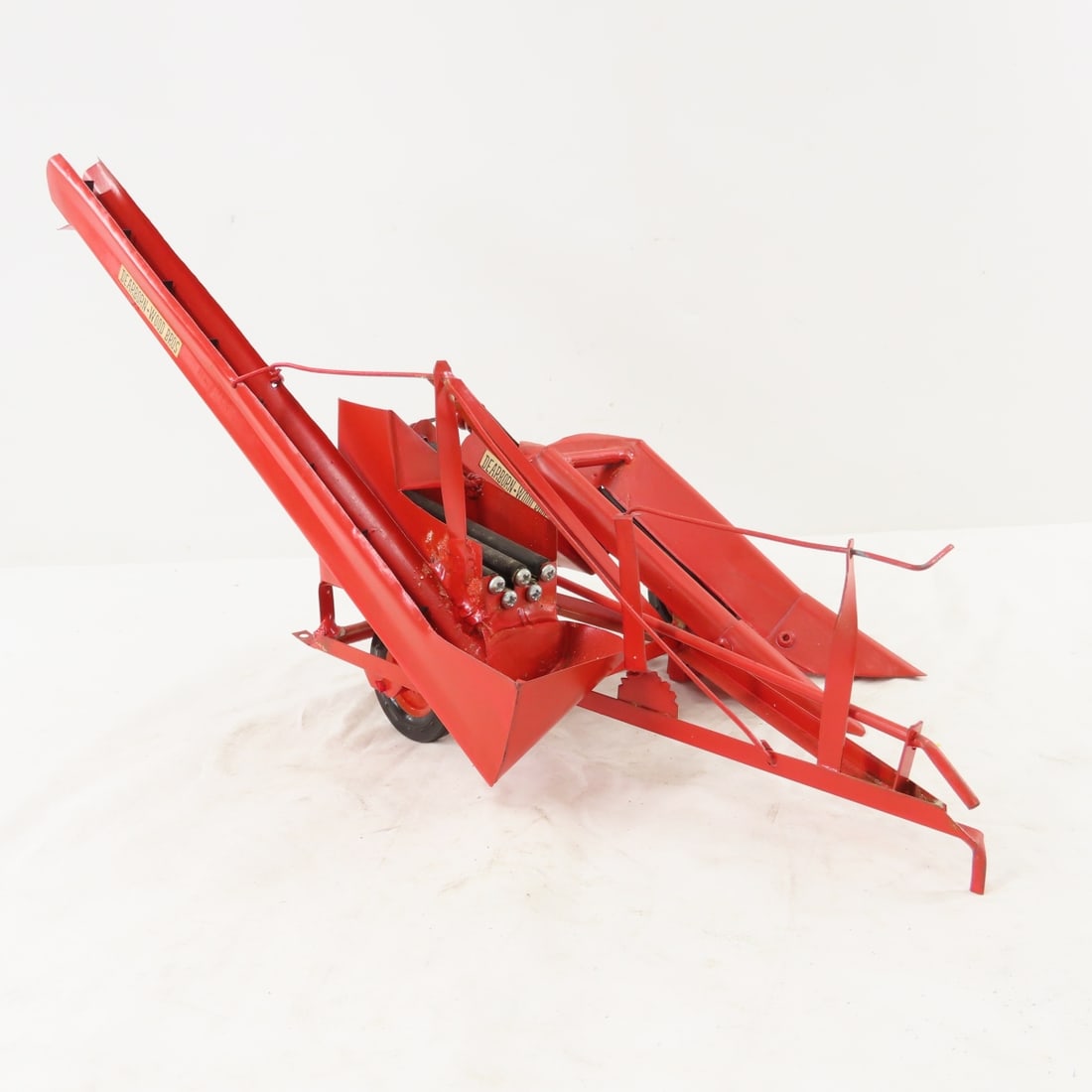 Weber's Gem Acres Dearborn-Wood Bros Corn Picker - 7