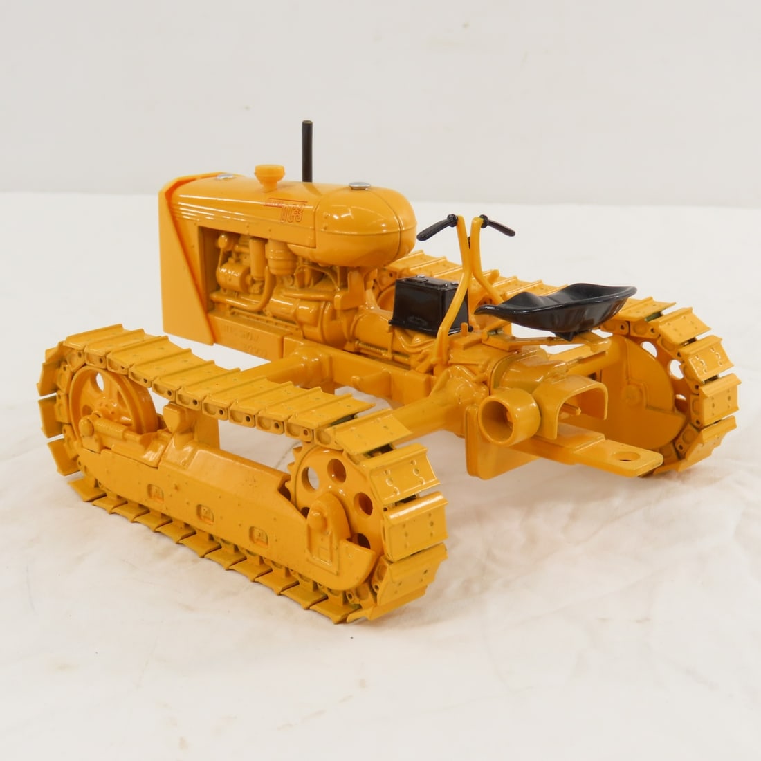 ERTL Oliver OC-3 Crawler 1999 NTTC Show - 3