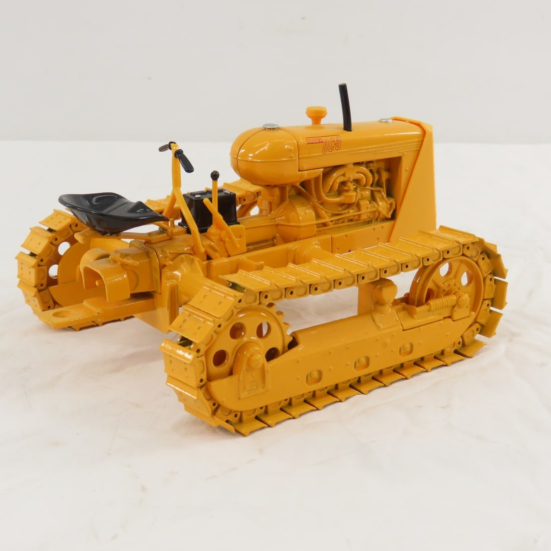 ERTL Oliver OC-3 Crawler 1999 NTTC Show - 5