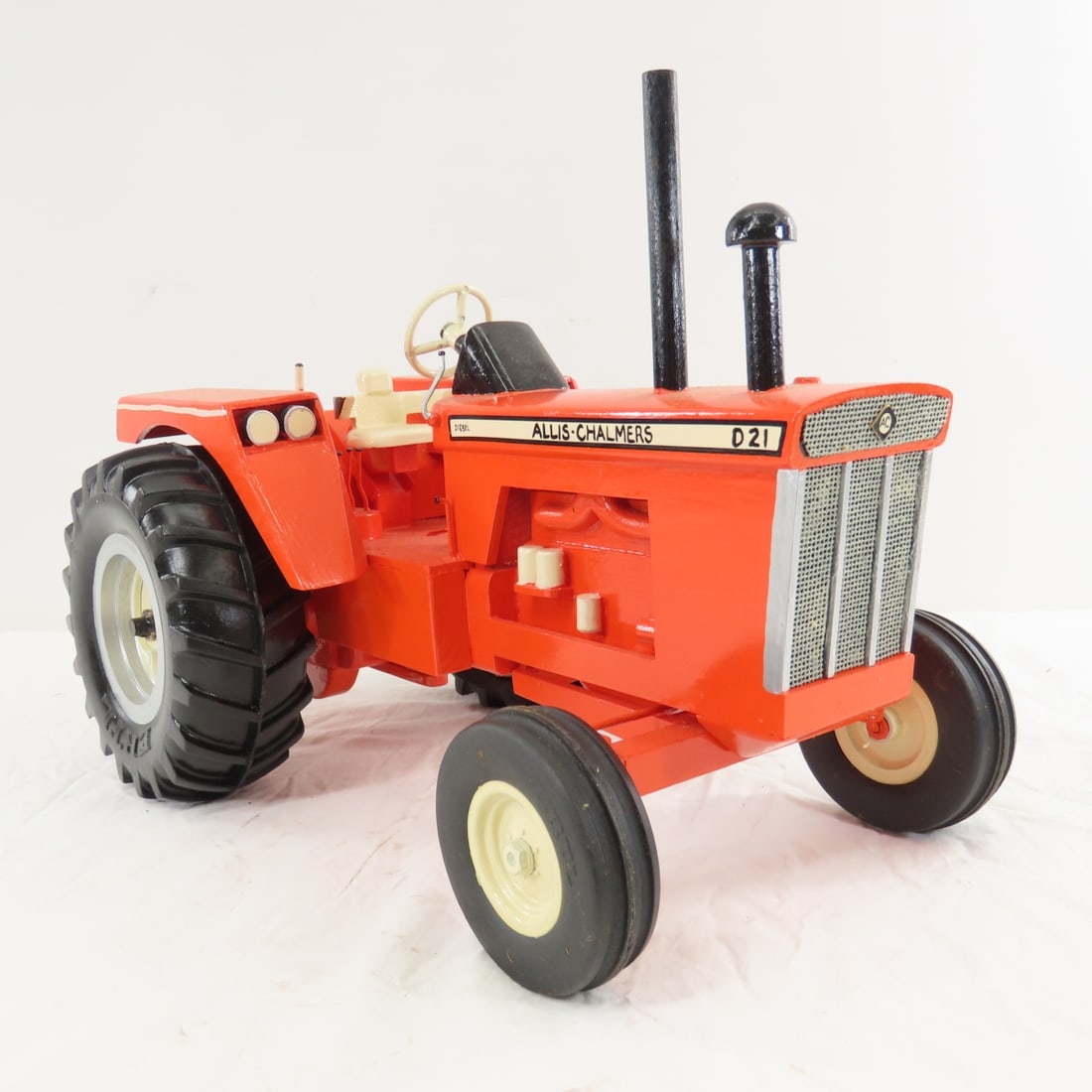 Scratch Built Wood Allis-Chalmers D21 WF Tractor - 7