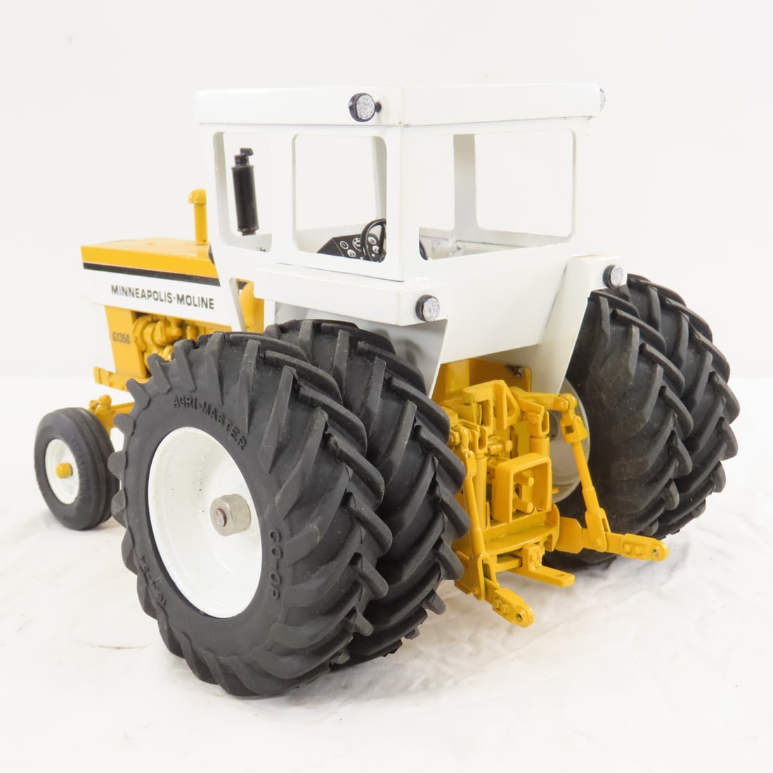 Gilbert Berg White M-M G1350 WF Tractor with Cab - 3