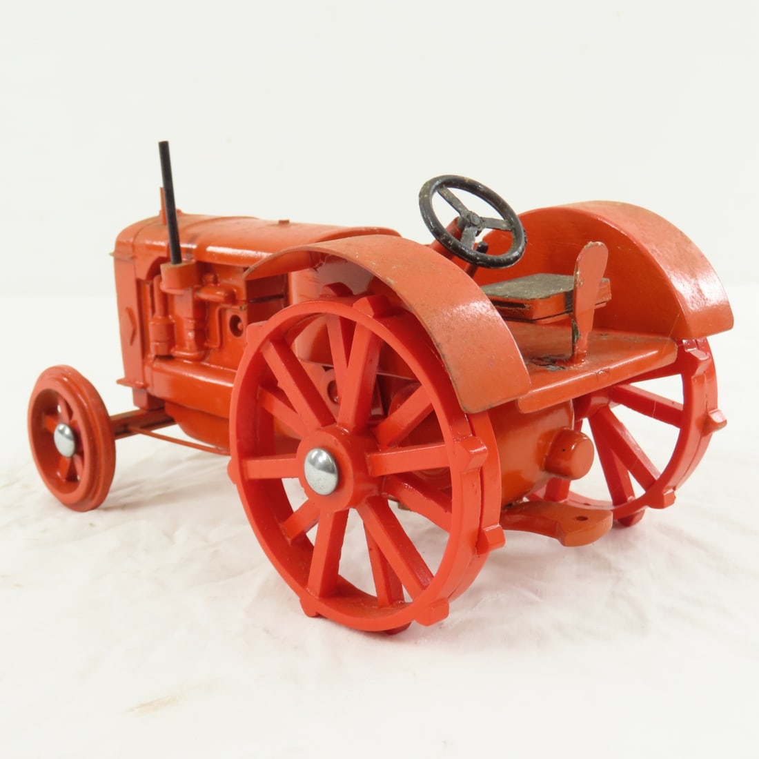 Vintage Marbil Models Allis-Chalmers 1/16 Tractor - 3