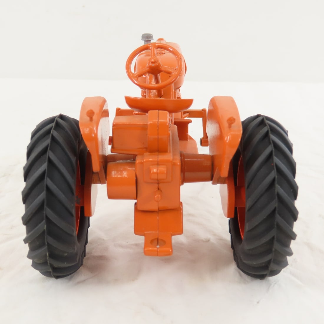 SpecCast 1990 Allis-Chalmers D10 Collector Tractor - 4