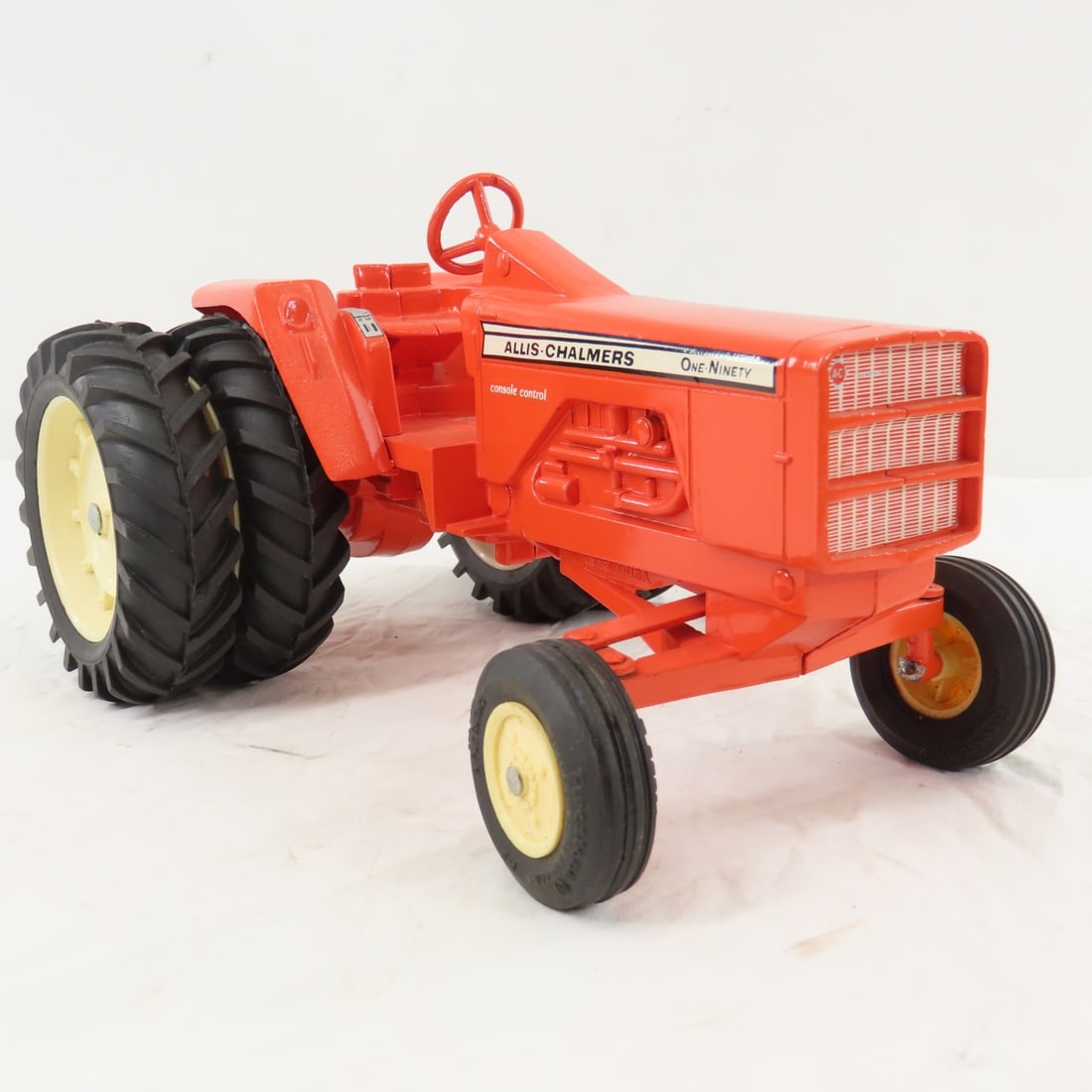 ERTL Allis-Chalmers One-Ninety Tractor- repaint - 7