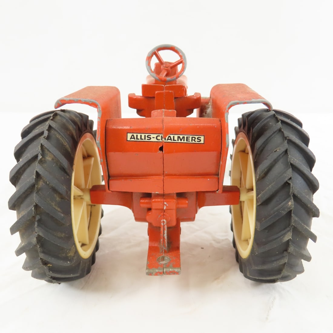 ERTL Allis-Chalmers One-Ninety XT Row Crop Tractor - 4