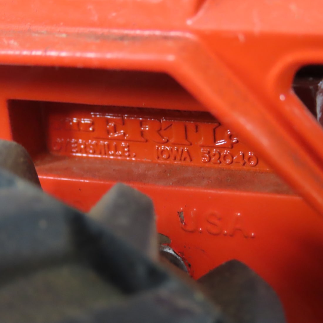 ERTL Allis-Chalmers 7050 Maroon Belly WF Tractor - 11