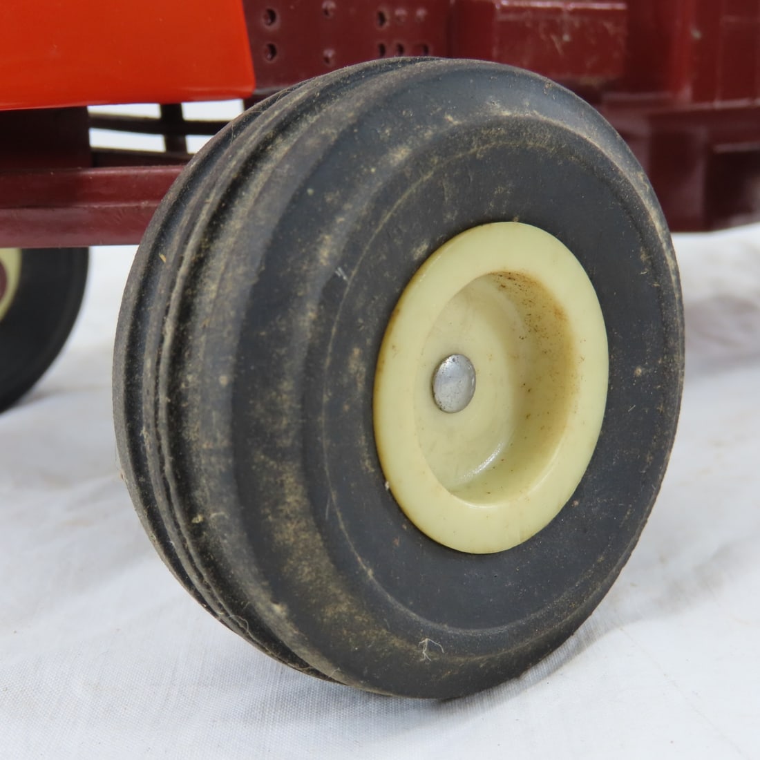 ERTL Allis-Chalmers 7050 Maroon Belly WF Tractor - 17