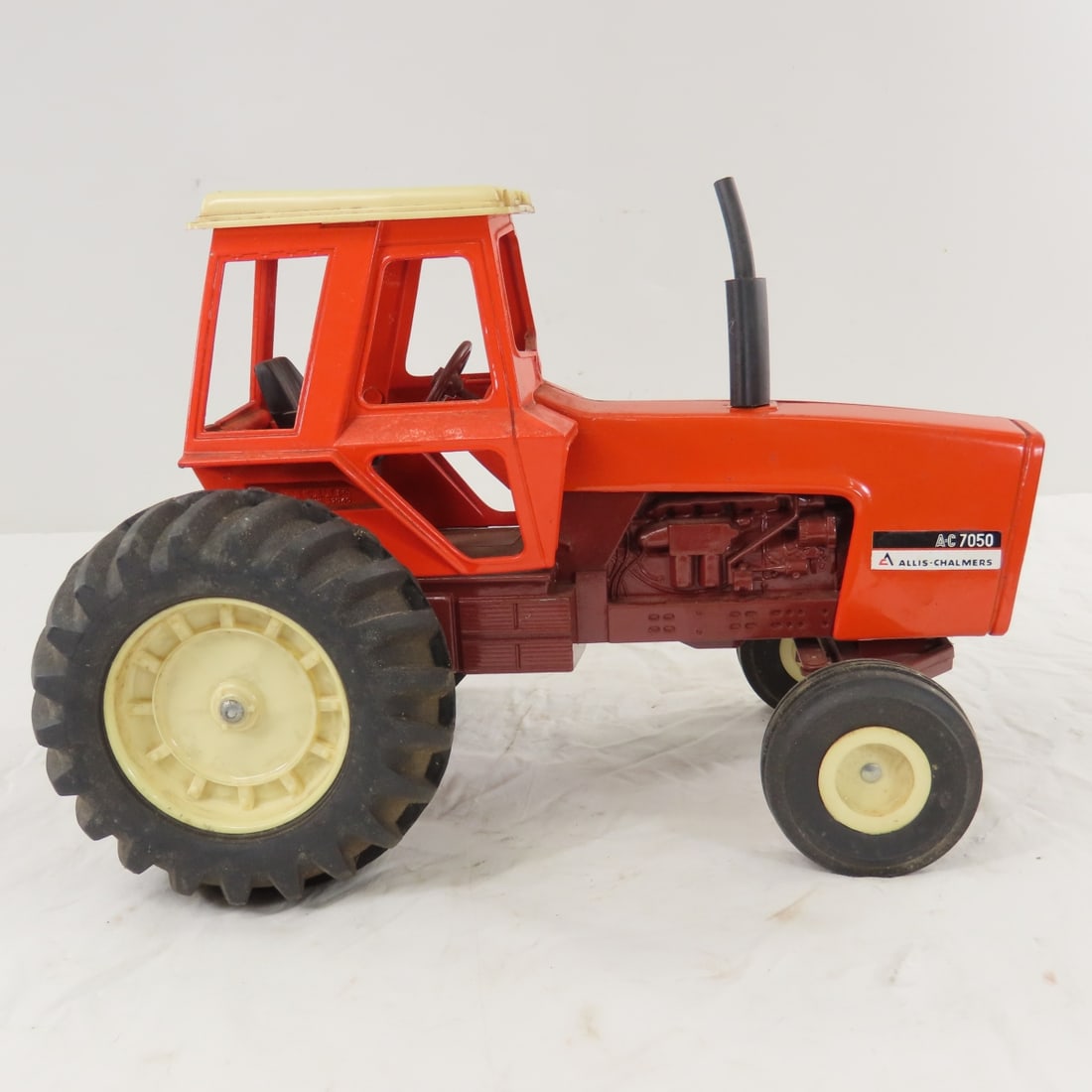 ERTL Allis-Chalmers 7050 Maroon Belly WF Tractor - 6