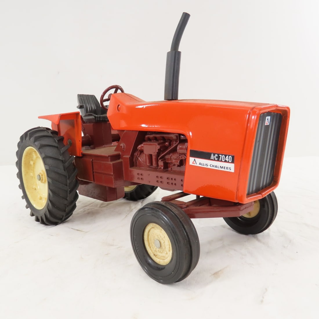 ERTL Allis-Chalmers 7040 Maroon Belly WF Tractor - 7