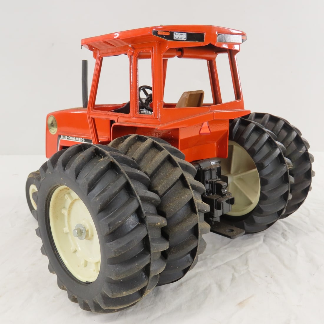 ERTL A-C 8030 WF Tractor 1982 Collector Series II - 3