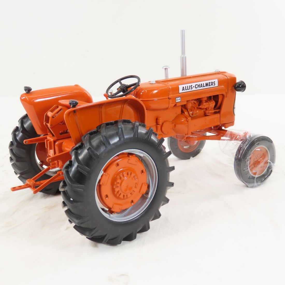 SpecCast Allis-Chalmers D-14 Gas Tractor - 5
