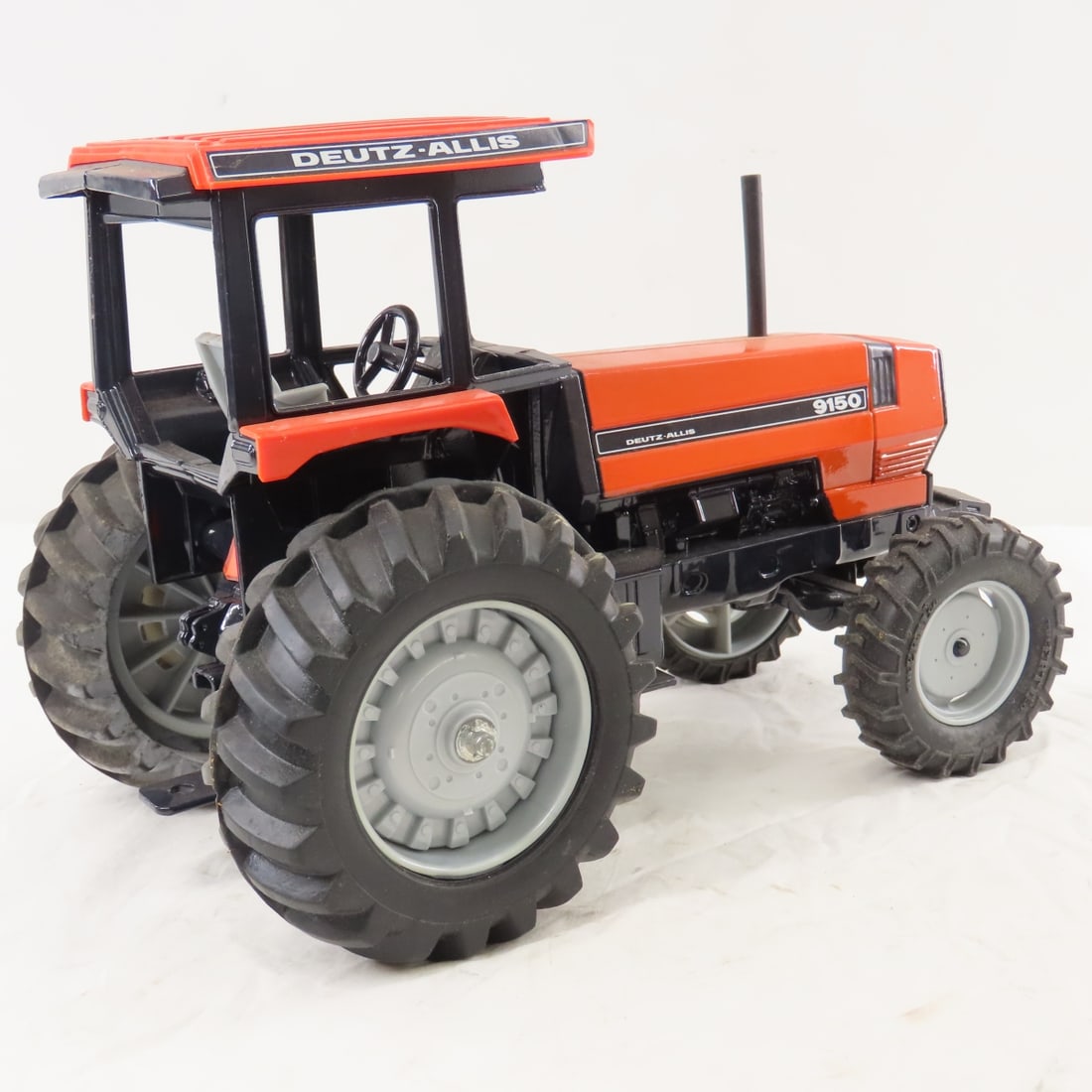 ERTL Deutz-Allis 9150 WF Tractor with ROPS - 5