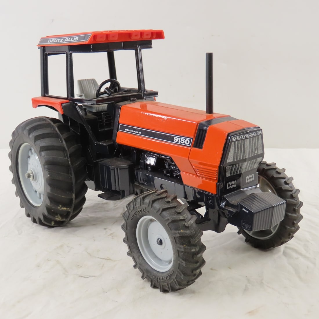 ERTL Deutz-Allis 9150 WF Tractor with ROPS - 7