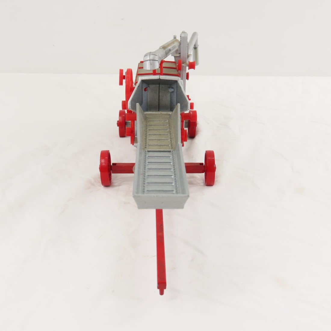 Spec Cast 1994 Sp. Ed. McCormick-Deering Thresher - 8