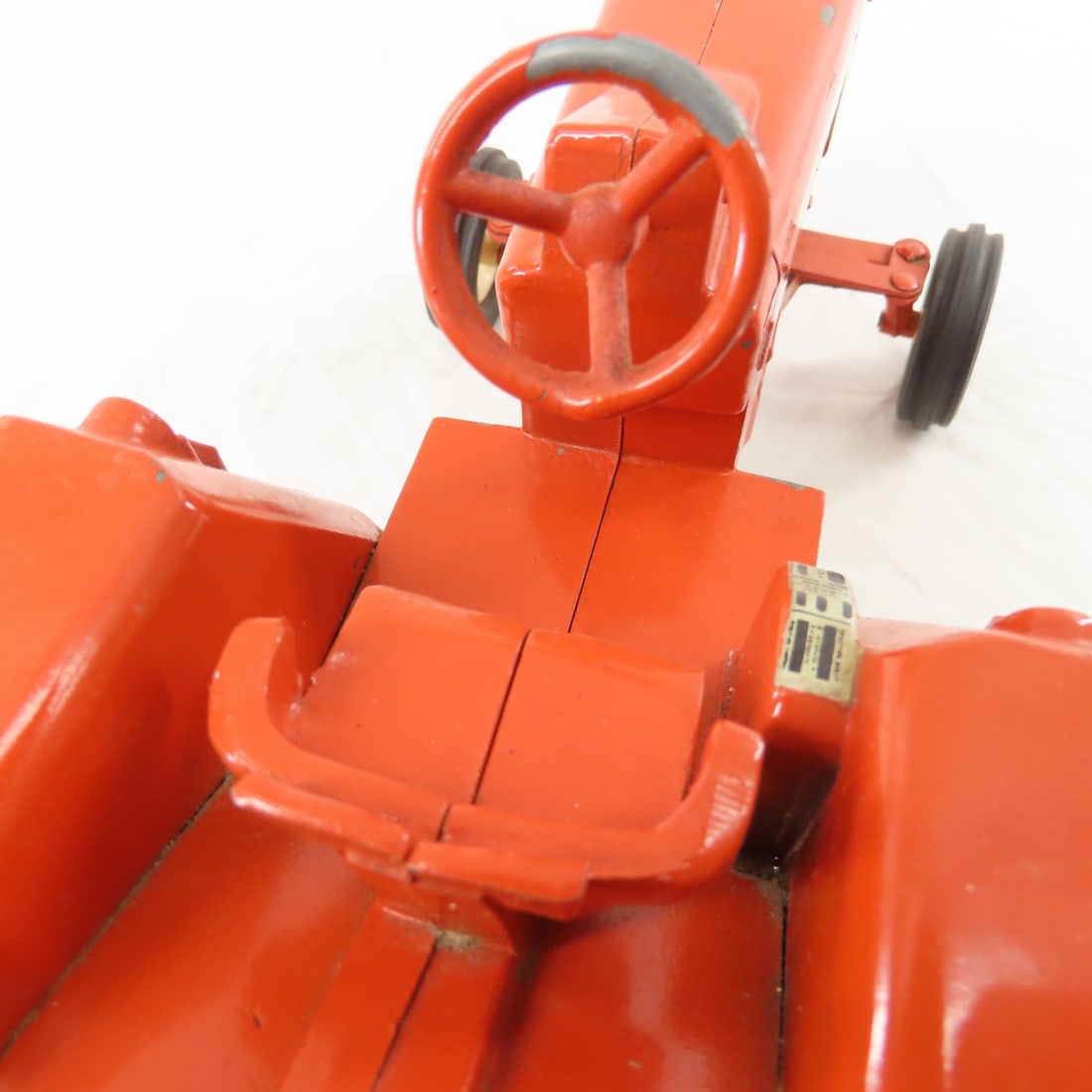 ERTL Allis-Chalmers One-Ninety Row Crop Tractor - 12