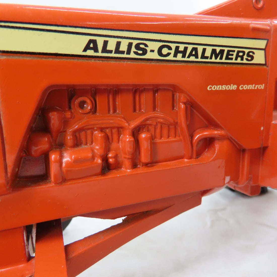 ERTL Allis-Chalmers One-Ninety Row Crop Tractor - 13