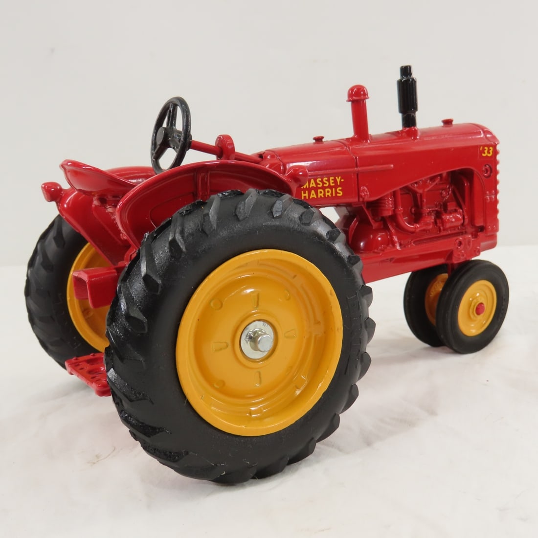 ERTL Massey-Harris 33 NF Tractor 1987 Toy Farmer - 6
