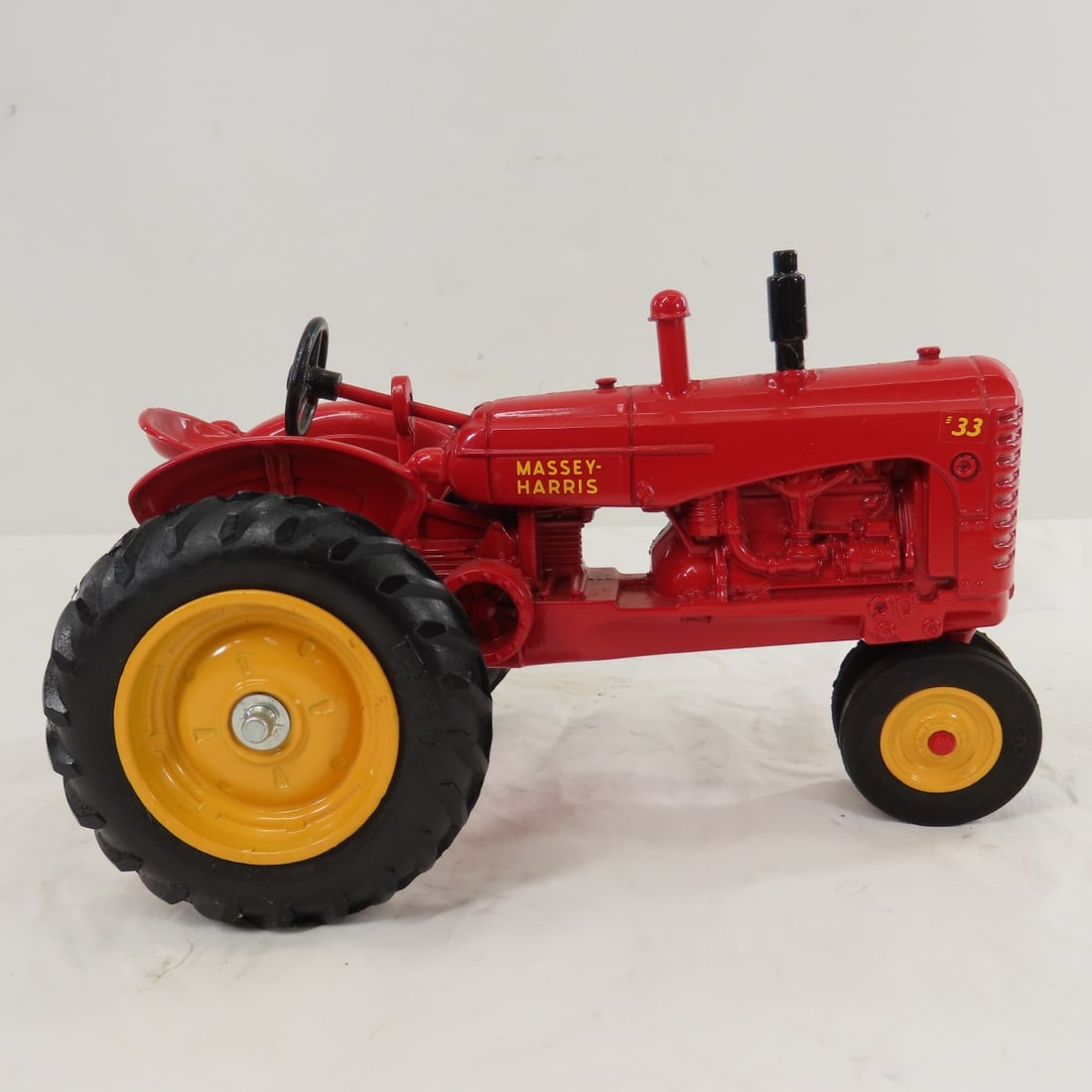 ERTL Massey-Harris 33 NF Tractor 1987 Toy Farmer - 7
