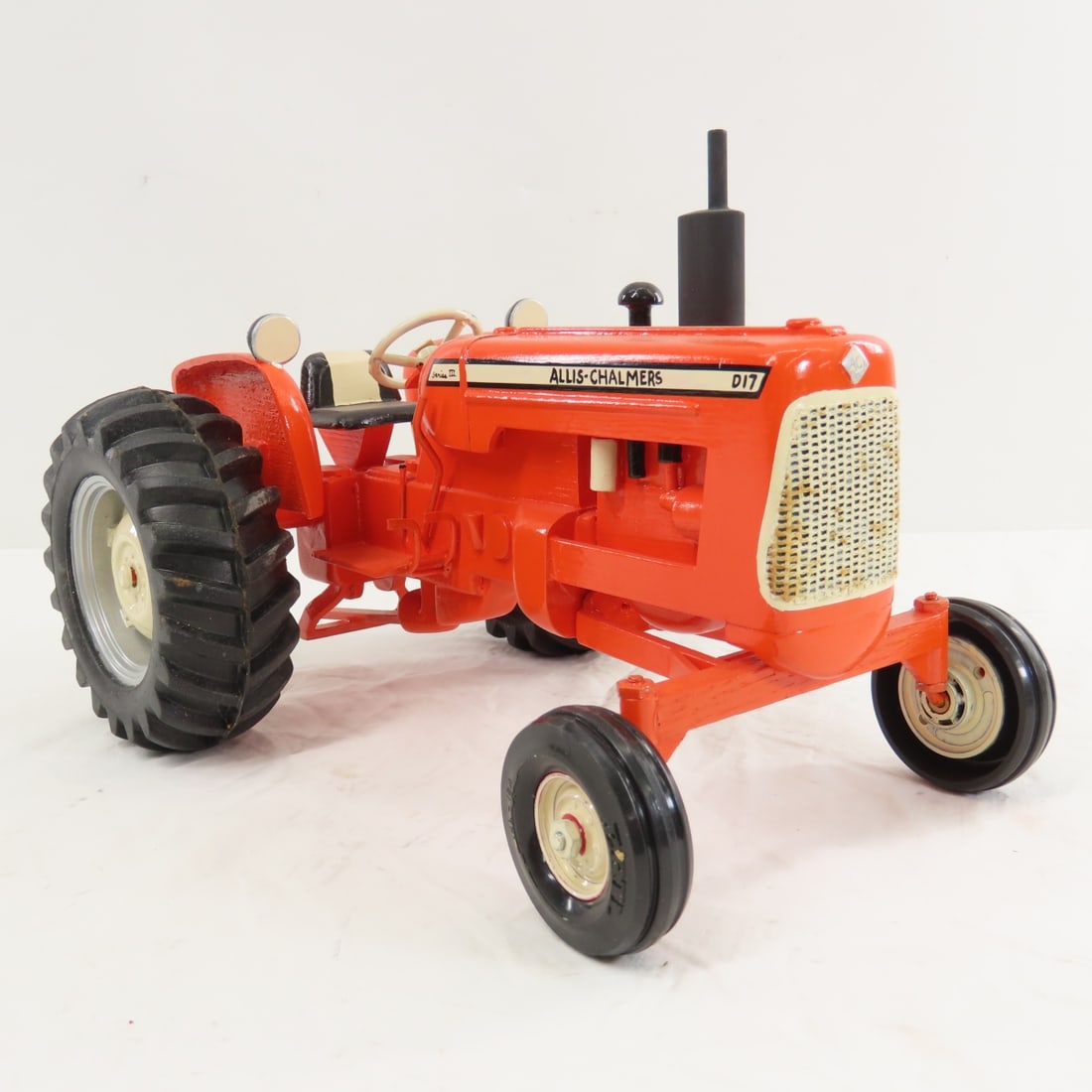 Scratch Built Wood Allis-Chalmers D17 Series III - 7