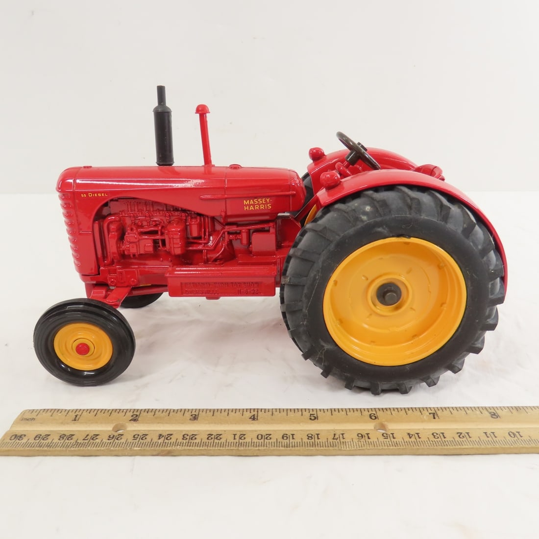ERTL Massey-Harris 55 Tractor 1992 Toy Farmer - 2