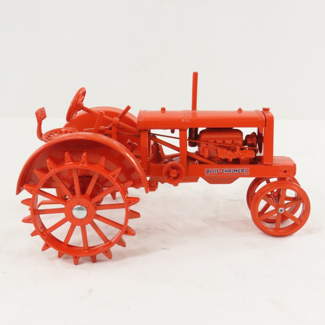 JLE Scale Models Allis-Chalmers Tractor 1992 Show - 6