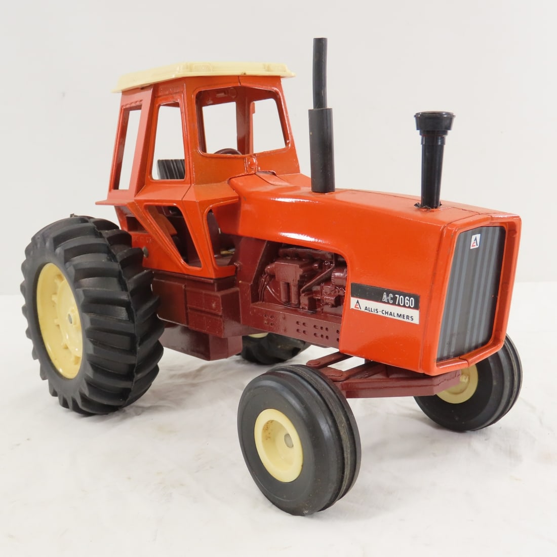 ERTL Allis-Chalmers 7060 Maroon Belly WF Tractor - 7