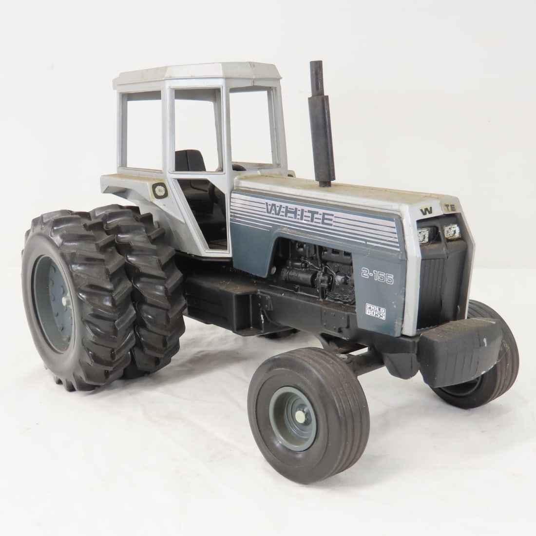Scale Models White 2-155 Field Boss Tractor - 7