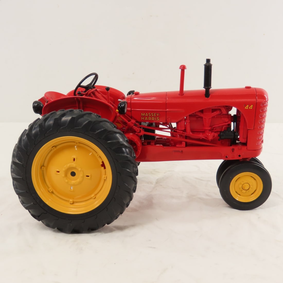 ERTL Precision Massey-Harris 44 Tractor w/ Box - 6