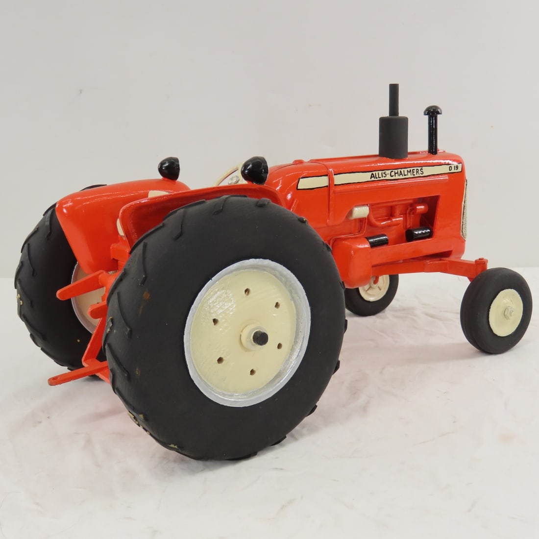 Scratch Built Wood Allis-Chalmers D19 Tractor - 5
