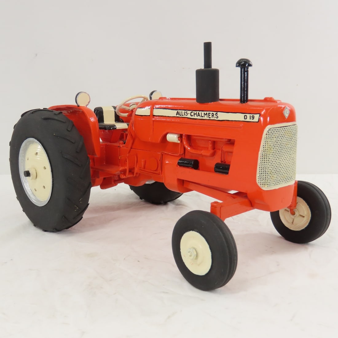 Scratch Built Wood Allis-Chalmers D19 Tractor - 7