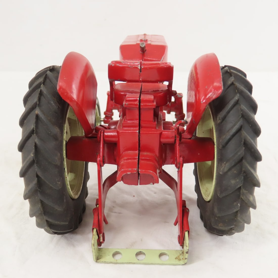 ERTL International 240 & 340 Utility Tractors - 4