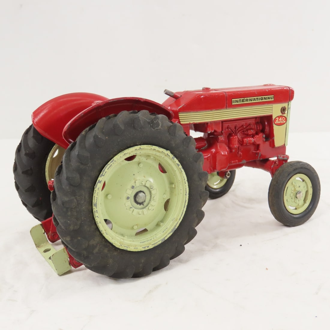 ERTL International 240 & 340 Utility Tractors - 5