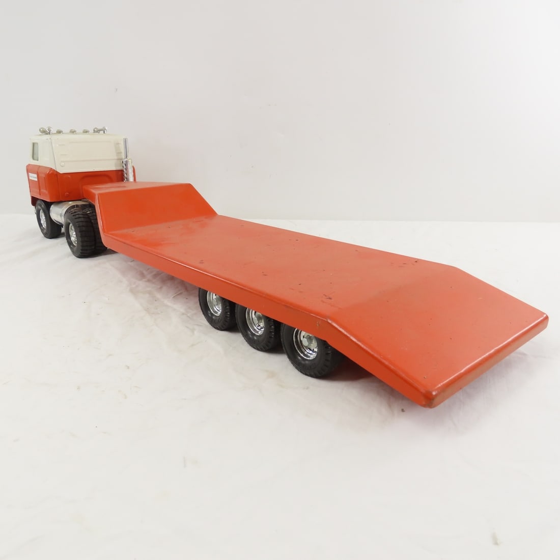 Custom ERTL International A-C COE & Flatbed - 3