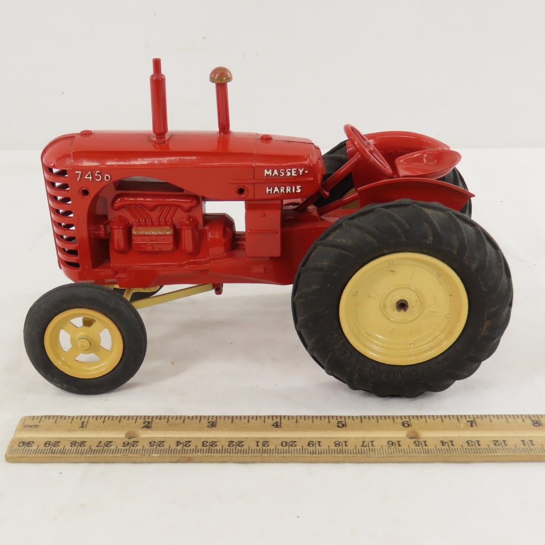 Lesney Massey-Harris 745 D Tractor - 2