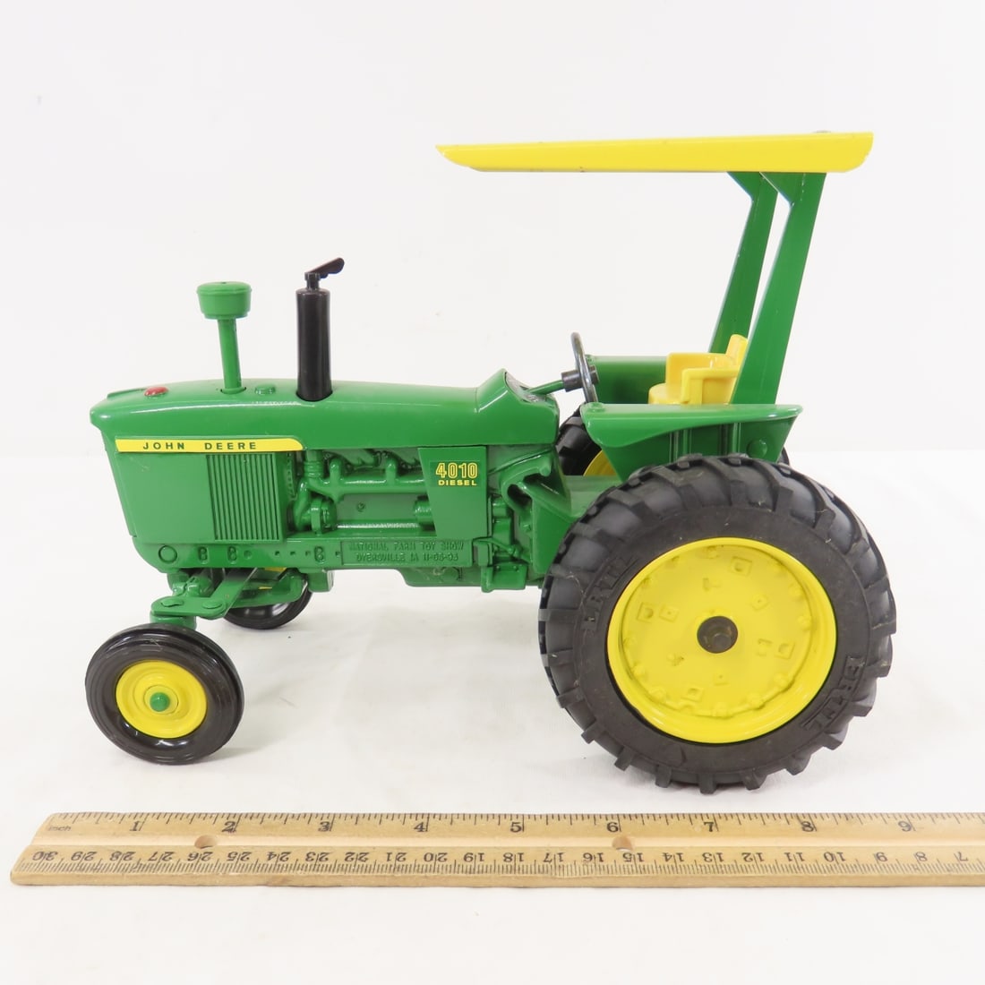 ERTL JD 4010 Diesel Tractor 1993 Toy Farmer - 2