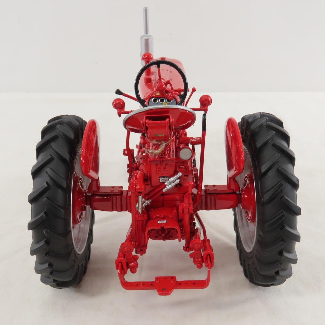 ERTL Precision McCormick Farmall 400 NF Tractor - 4