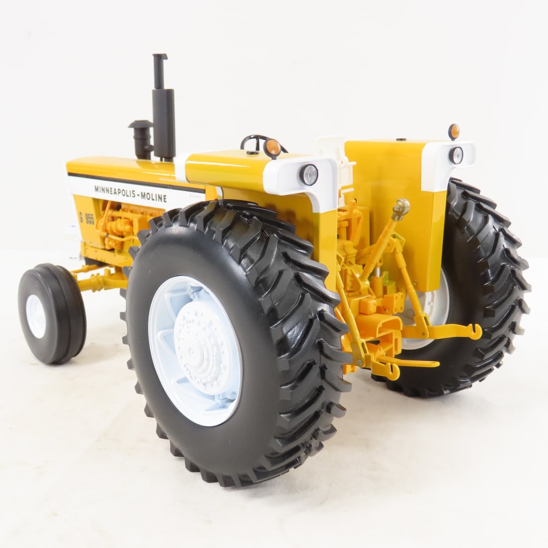 SpecCast Minneapolis-Moline G955 Diesel WF Tractor - 3