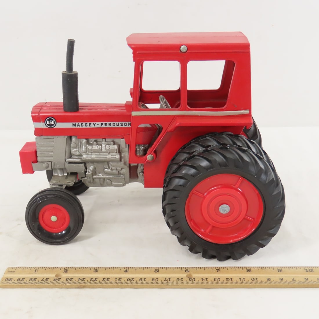 ERTL Massey-Ferguson 1150 Row Crop Tractor - 2