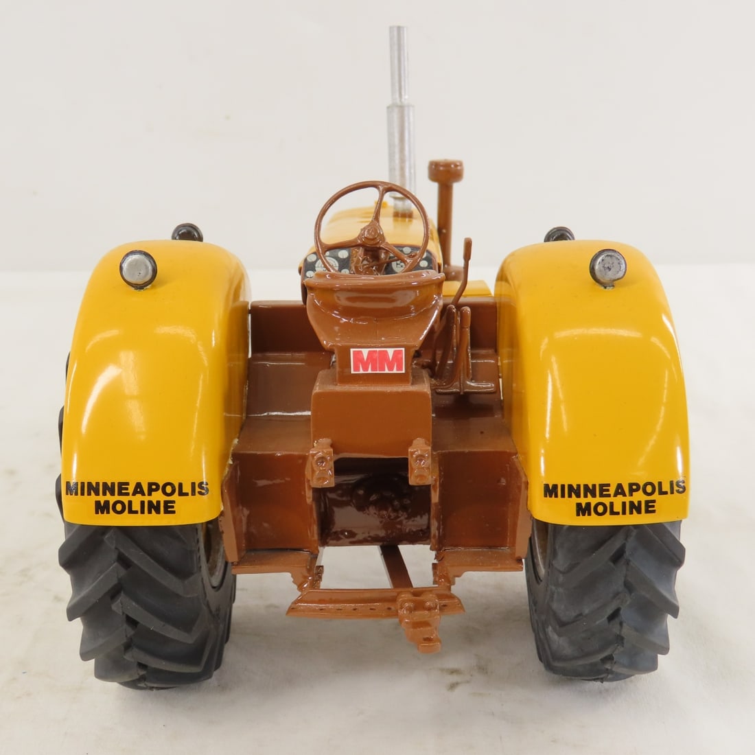 Mohr M-M Brown Belly G705 WF Tractor with Box - 4