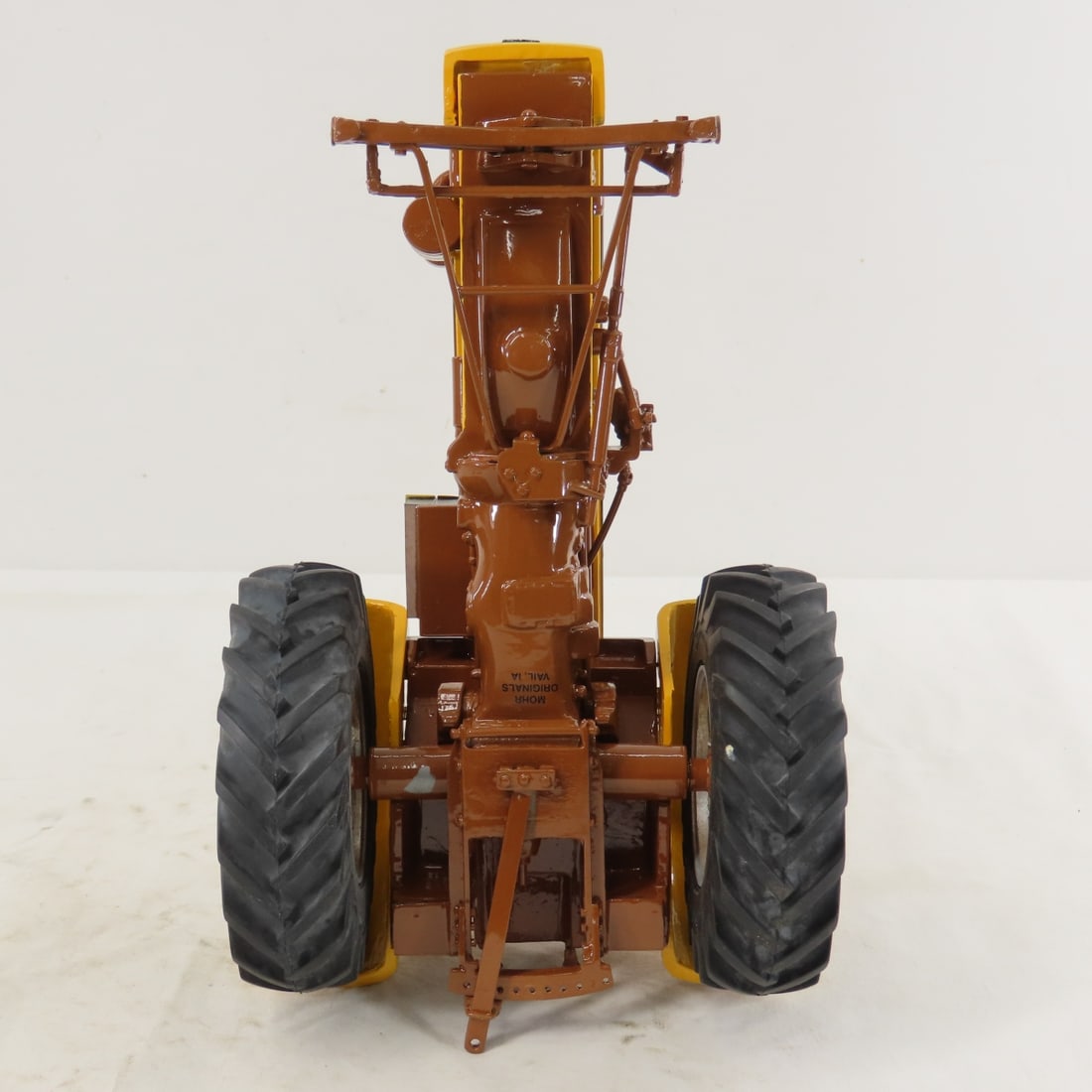 Mohr M-M Brown Belly G705 WF Tractor with Box - 9