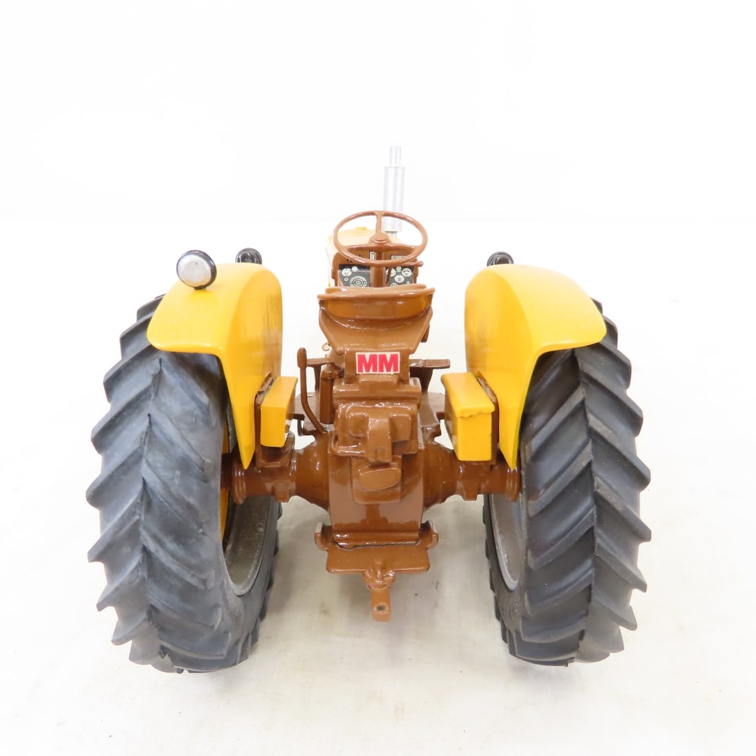 Mohr M-M Brown Belly M602 Tractor -damaged - 5